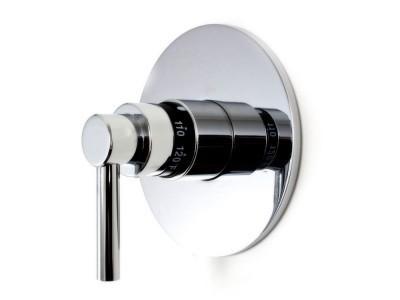 Bathology_Wet453_ShowerFixture_1